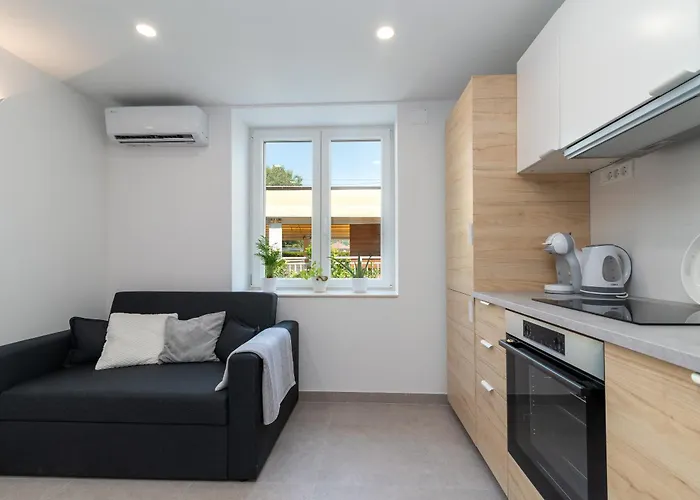 Jasna's Old Town * Trogir